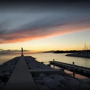Pour 2 Personnes En Avec Terrasse La Londe-les-Maures