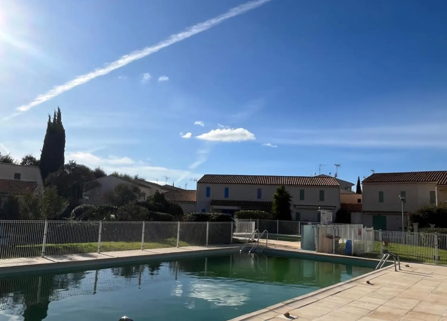 Apartment Appartement T2, 4 Personnes, Climatise, Avec Piscine, Village De La Mer La Londe-les-Maures